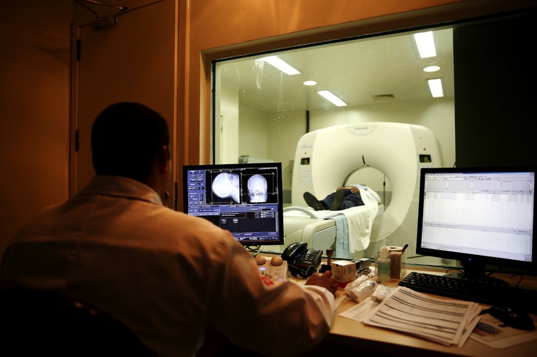 Tomógrafo comprado com repasse de emendas será entregue ao Cajuru