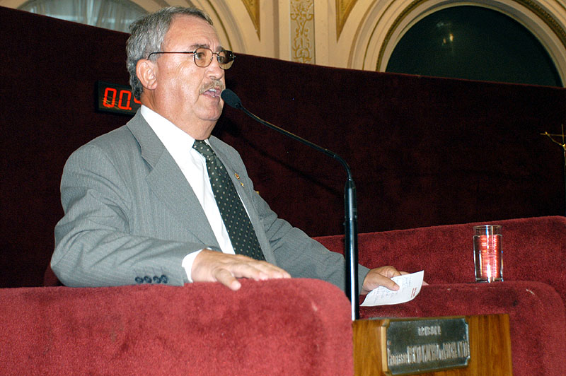 Torquato agradece na Câmara ao PMDB 