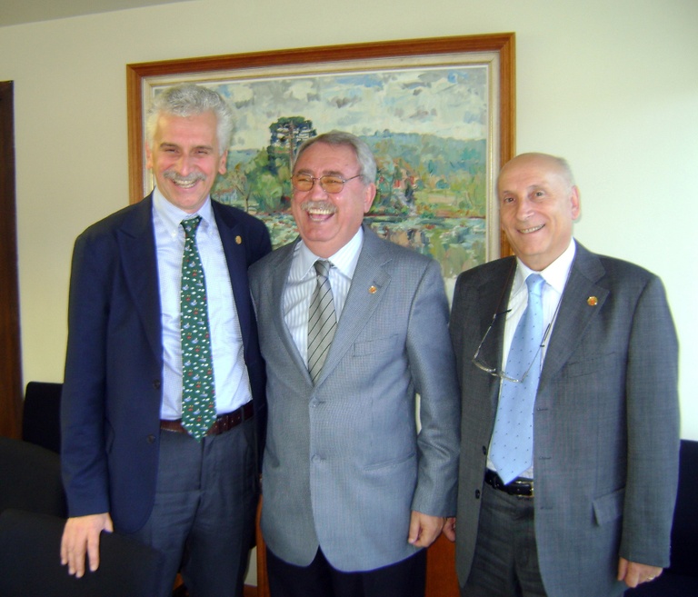 Torquato recebe líderes do Movimento dos Focolares 