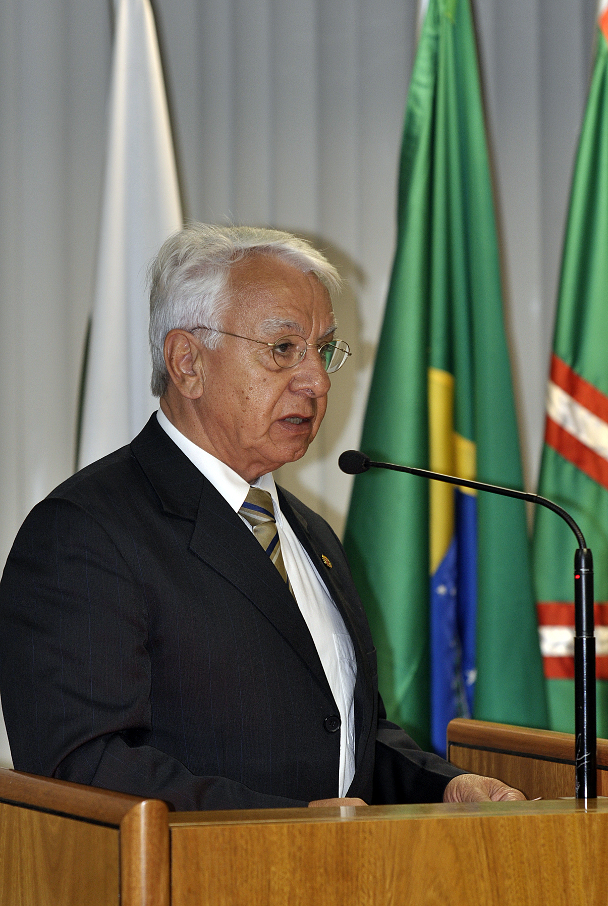 Trabalho de assistência social reconhecido 