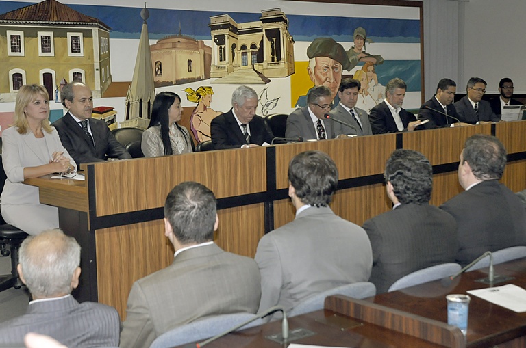 Trabalho de pastor é reconhecido com cidadania 