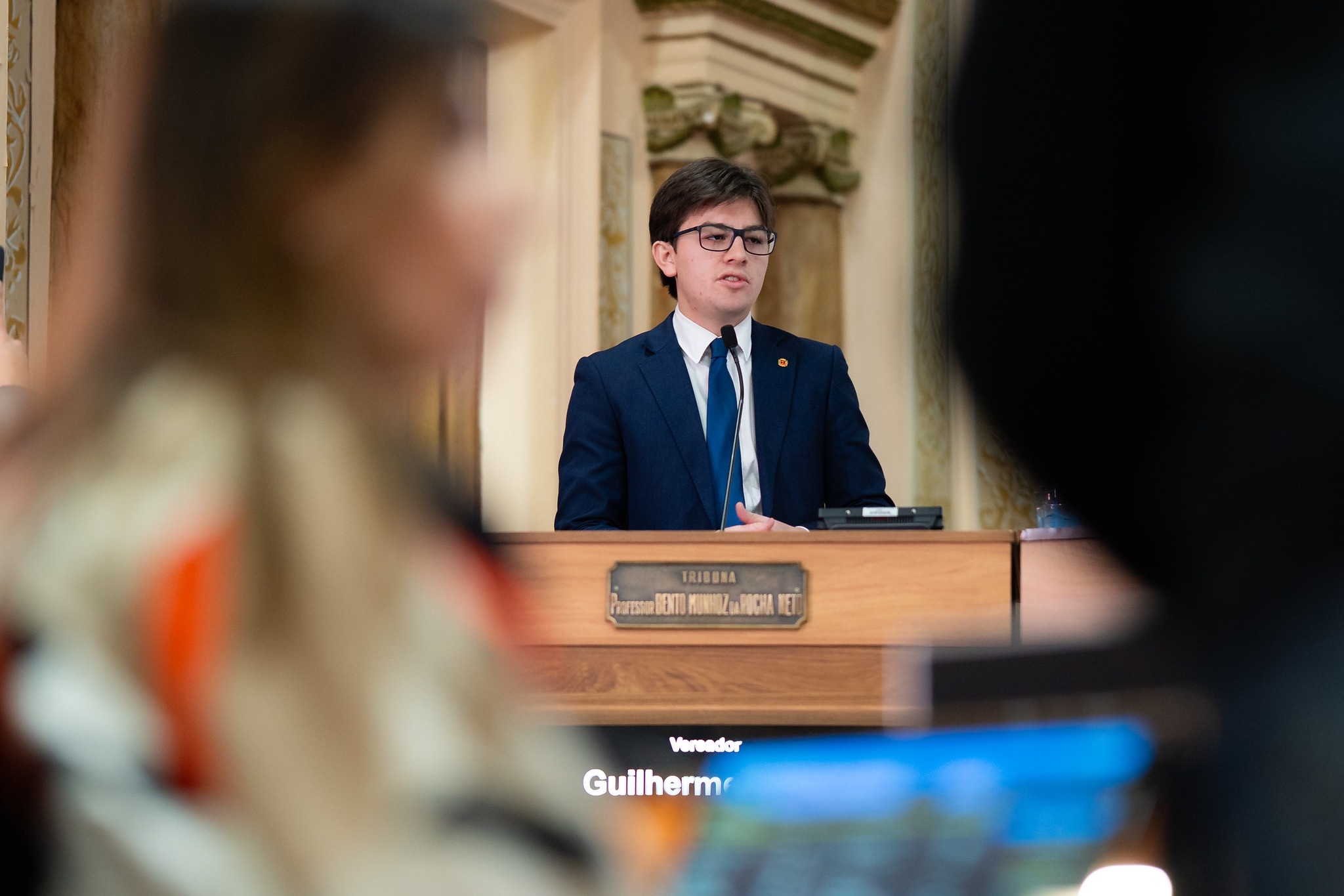 Transparência nas escolas divide opiniões e marca debate na Câmara