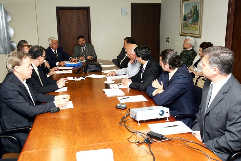 Transporte: comissão entrega substitutivo até o fim do mês