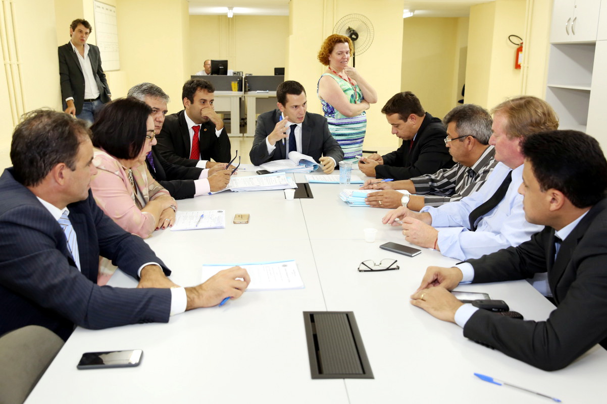 Três projetos do Executivo recebem  parecer favorável de Legislação