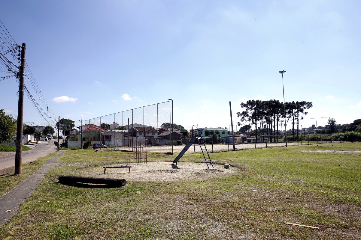Treze revitalizações de praças foram pedidas em março