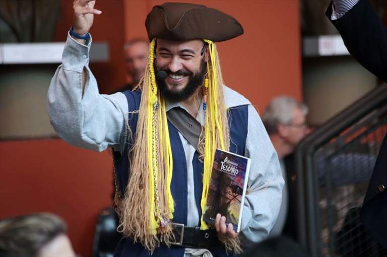 Tribuna Livre: história da pirataria será contada na Câmara de Curitiba