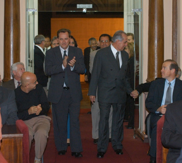 Tufi Maron recebe título de cidadania 