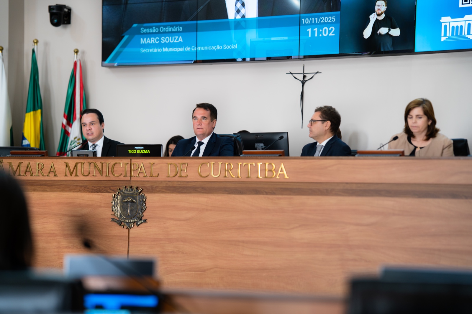 Turismo em Curitiba: Prefeitura anuncia nova campanha e agenda de Natal