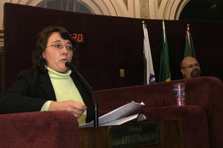 TV Comunitária é discutida em plenário 