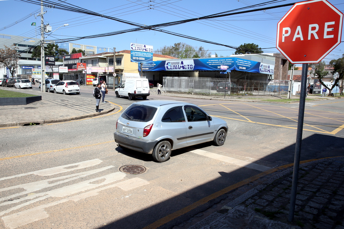 Uberaba e Cajuru concentram 70% dos pedidos de placas "PARE"