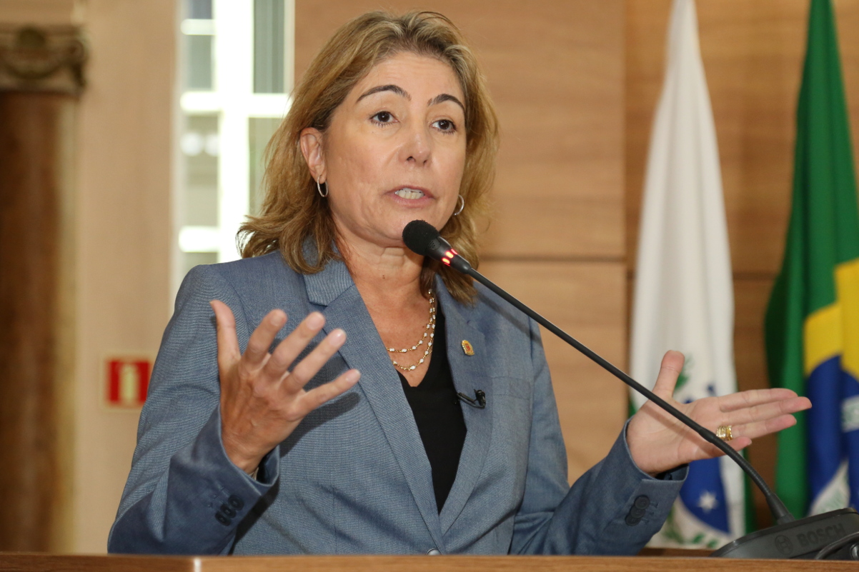 UPA CIC não está fechada por falta de vontade, diz vereadora