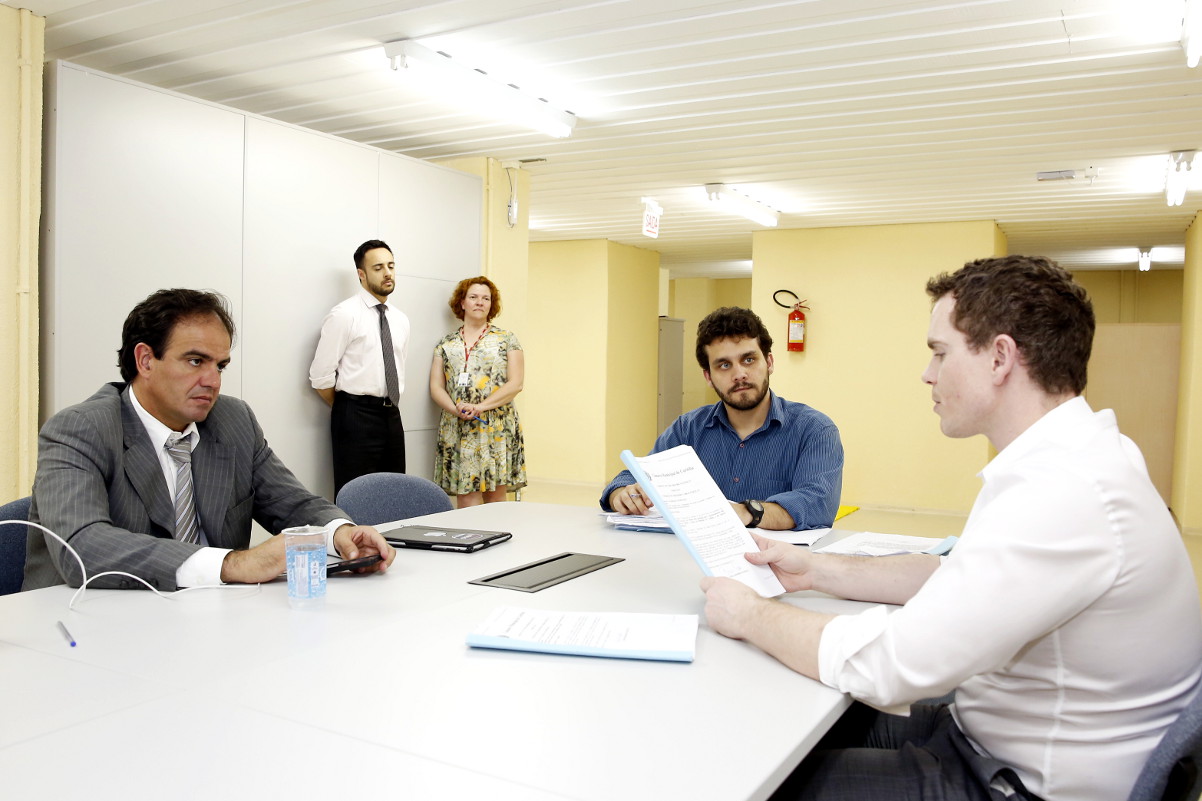 Urbanismo acata uso de recuo em frente a pontos comerciais