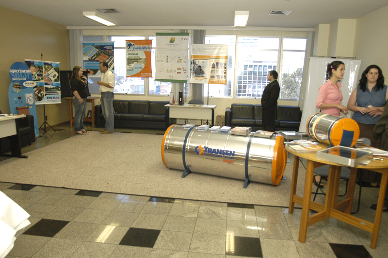 Uso de energia solar pode ter incentivos 