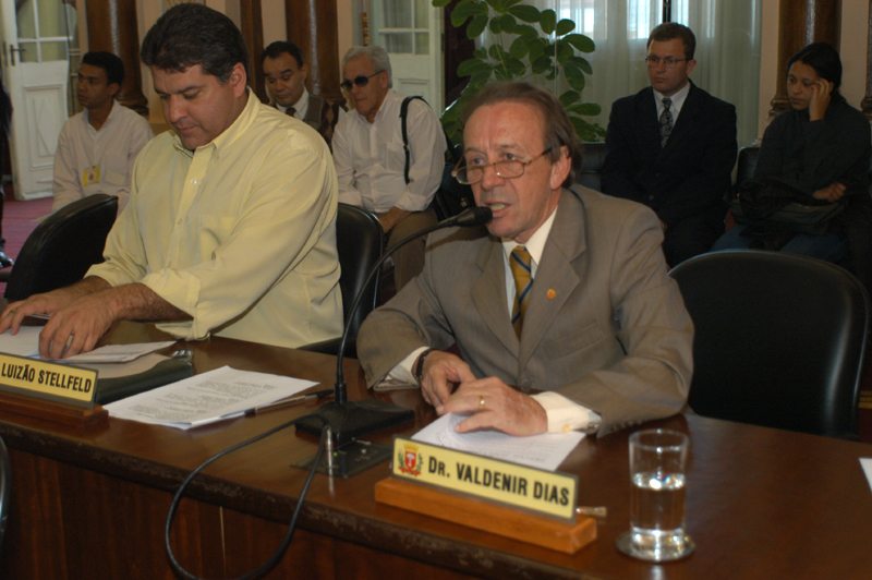 Valdenir Dias destaca investimentos na cidade 