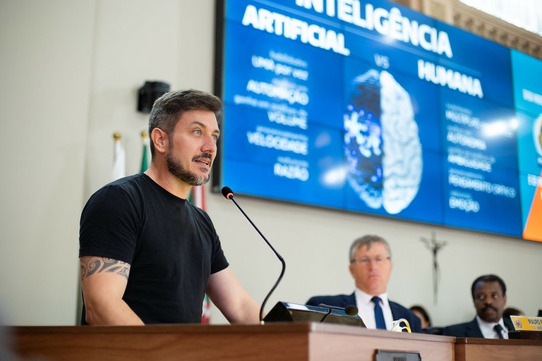 Vantagens da IA na gestão pública são apresentadas na CMC
