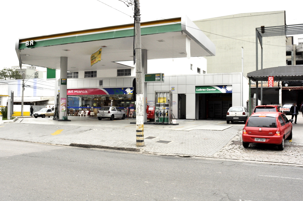 Venda de bebidas em postos pode ser proibida na madrugada 