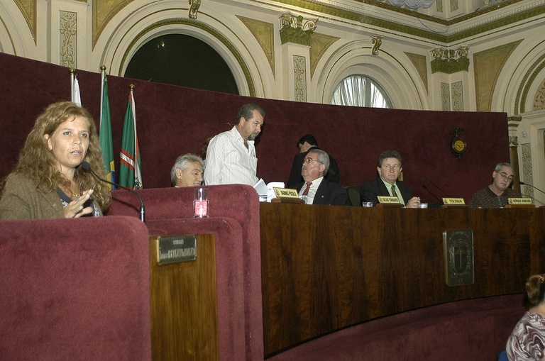 Venda de rifa por alunos pode ser proibida  