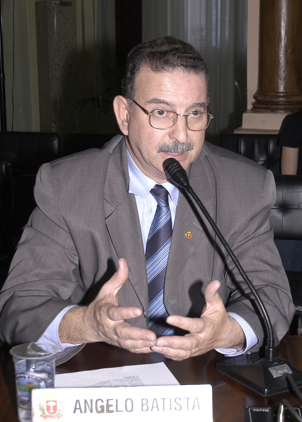 Vereador agradece obras no Uberaba 