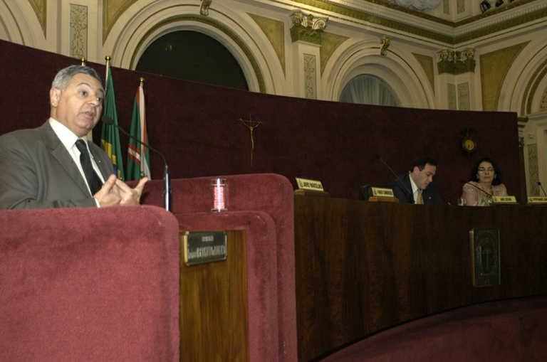 Vereador alerta para a importância do referendo 