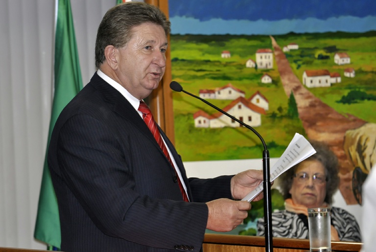 Vereador comenta sobre andamento de obras na cidade 