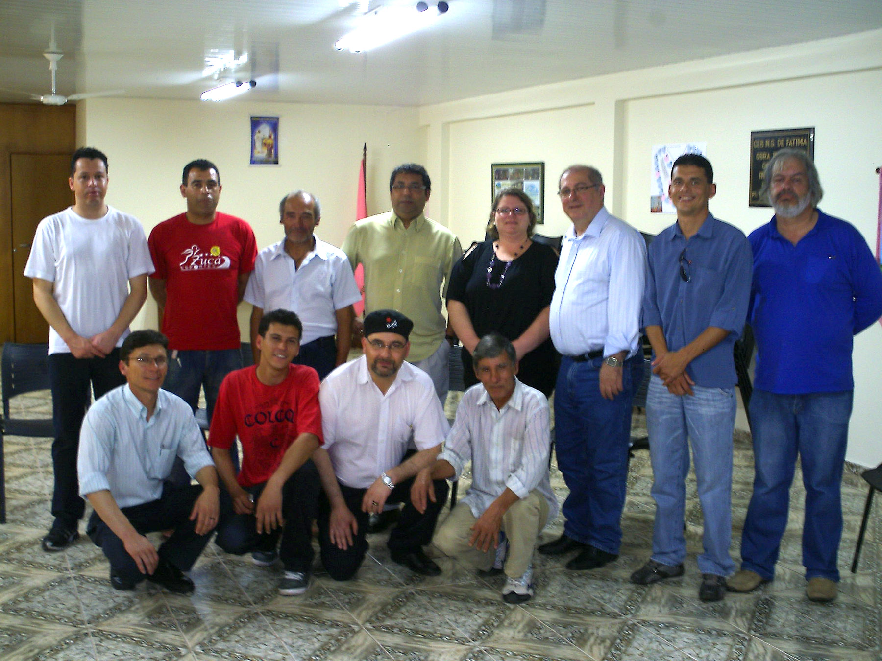 Vereador debate com ministro criação de rádio comunitária 