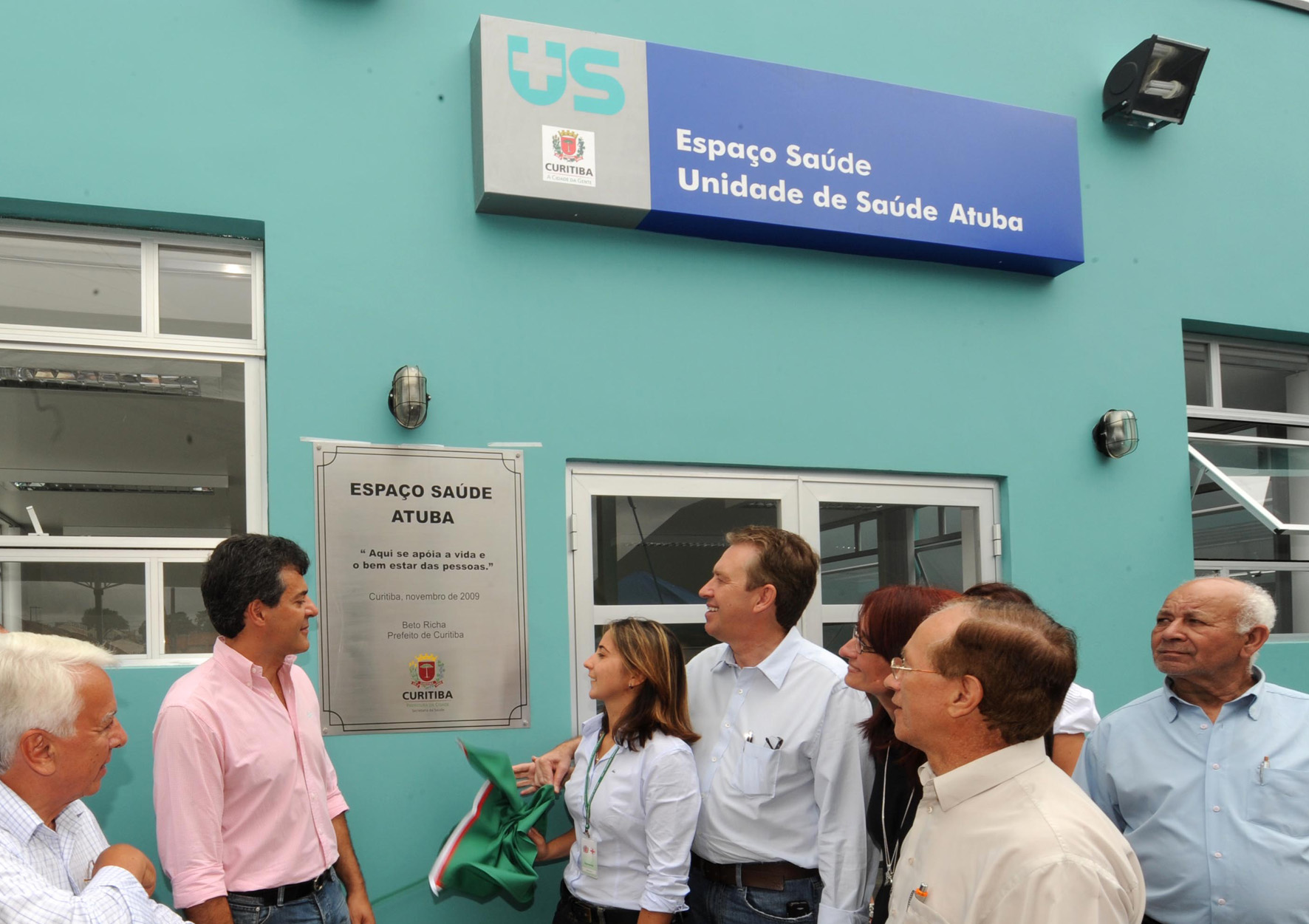 Vereador e prefeito visitam obras  