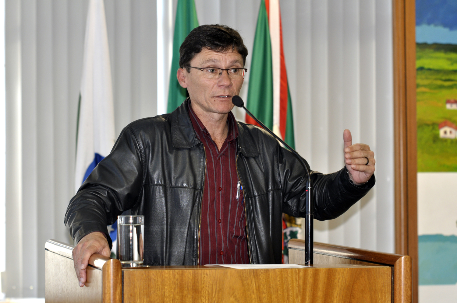 Vereador indaga sobre o metrô 