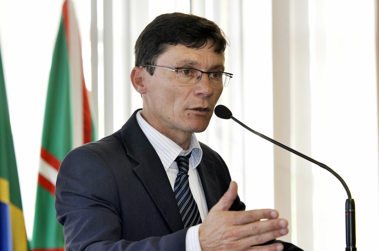 Vereador indaga sobre o PAC da Habitação 