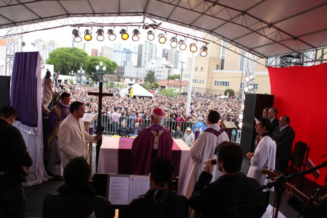Vereador participa de celebração 