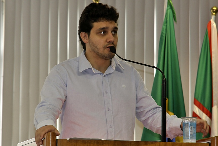 Vereador pede mais discussão sobre metrô 