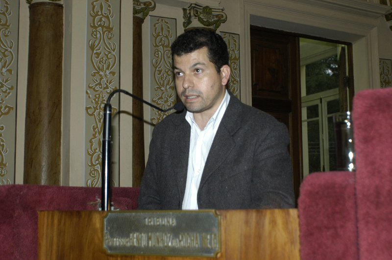 Vereador preocupado com concorrência desleal 