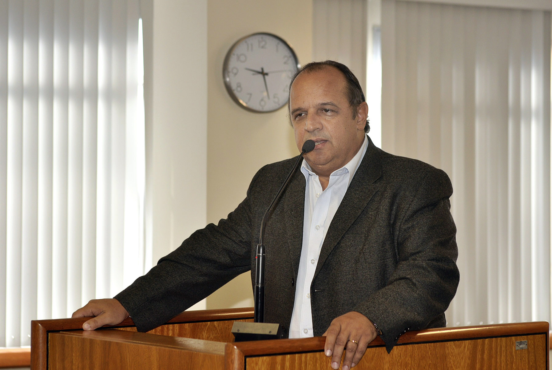 Vereador propõe campanha de aleitamento materno 