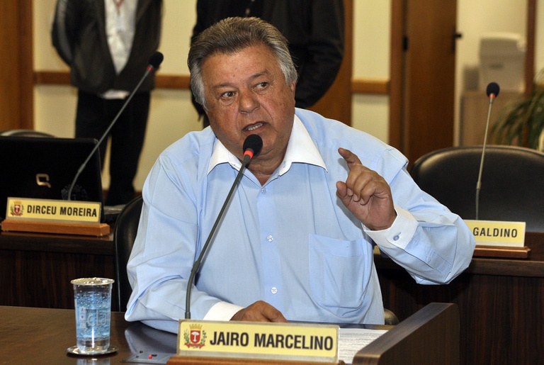 Vereador quer ampliar ônibus para estudantes 