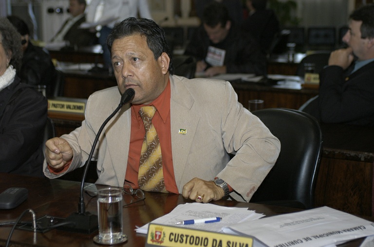 Vereador quer curso de oratória nas escolas 