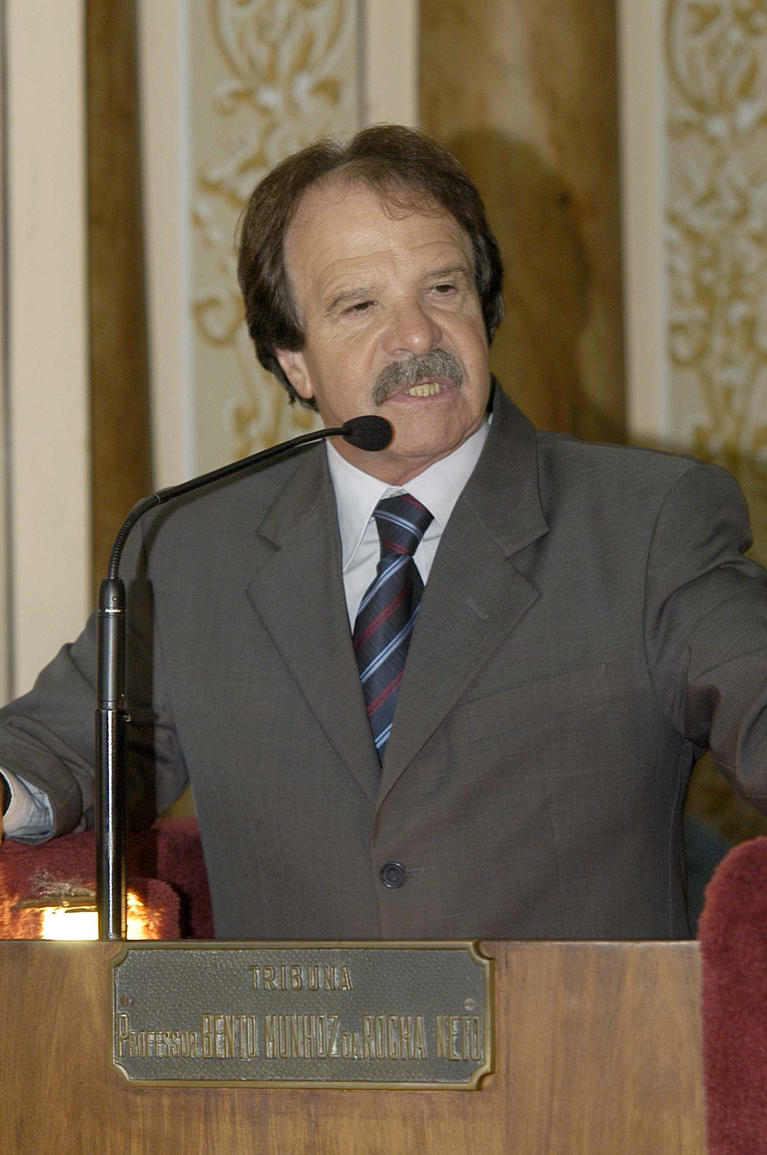 Vereador quer melhorias para o setor da saúde 