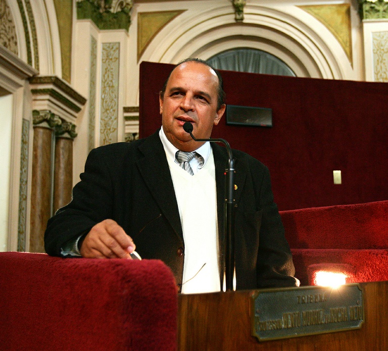 Vereador quer obras à noite para melhorar o trânsito 