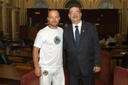 Vereador recebe mestre de capoeira 