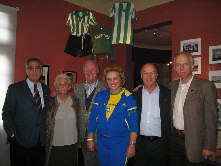 Vereador reencontra os velhos amigos do futebol 
