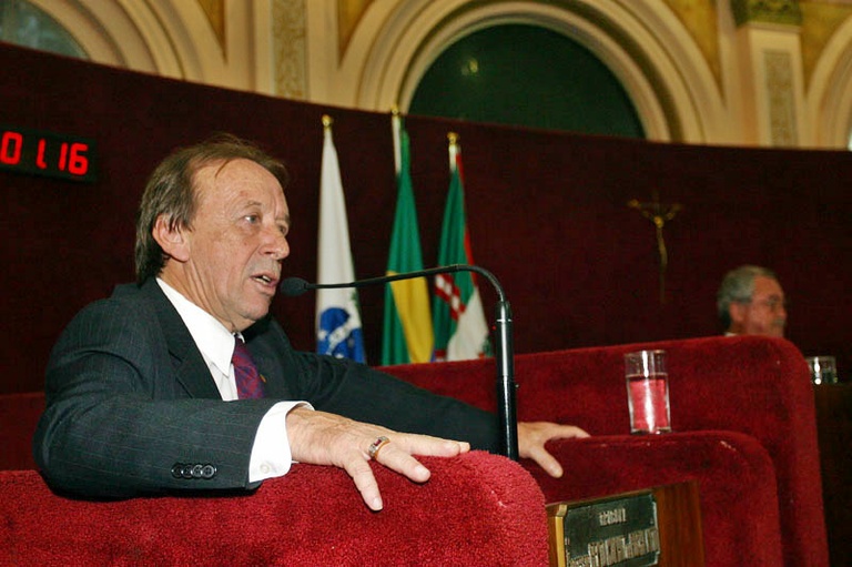 Vereador sugere Dia do Oficial de Justiça 