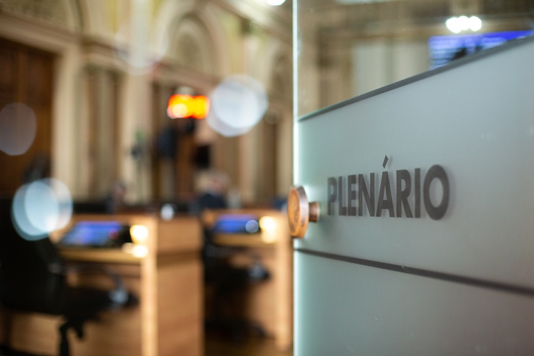 Vereador sugere flexibilizar contratação de comissionados na CMC