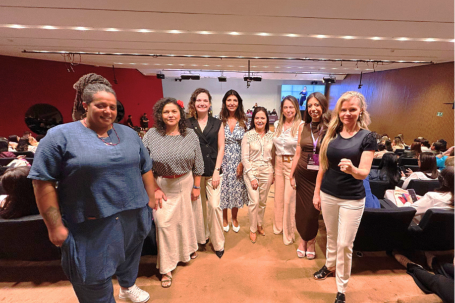 Vereadoras de Curitiba participam de encontro de Procuradorias da Mulher