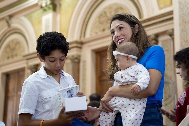 Vereadoras de Curitiba são homenageadas pelo Dia das Mães