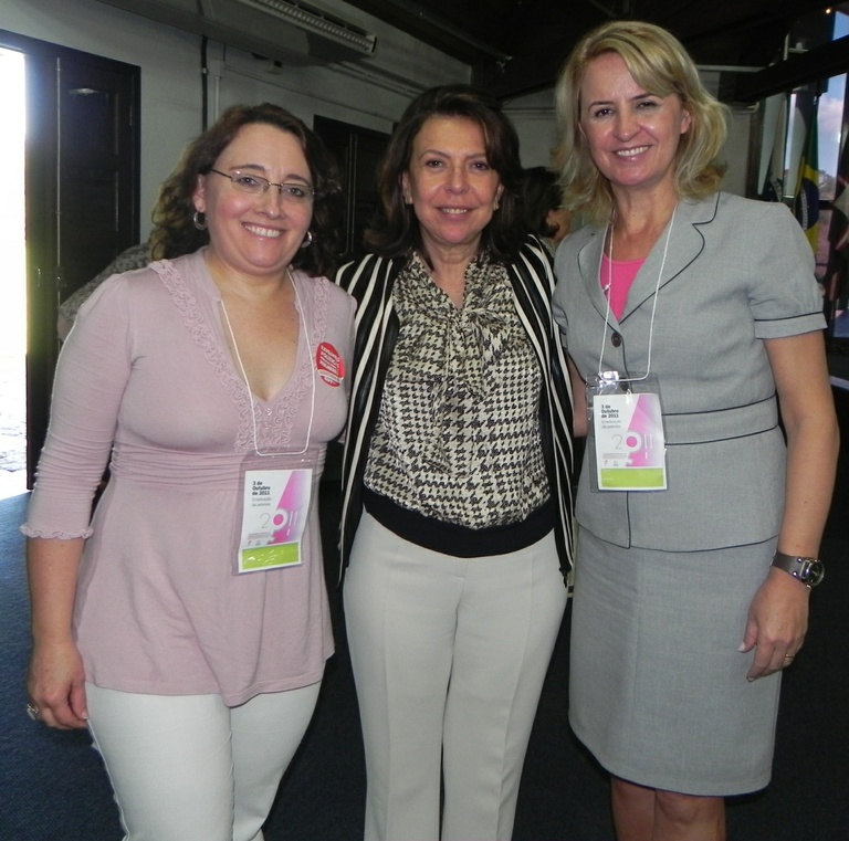 Vereadoras discutem a erradicação da pobreza 