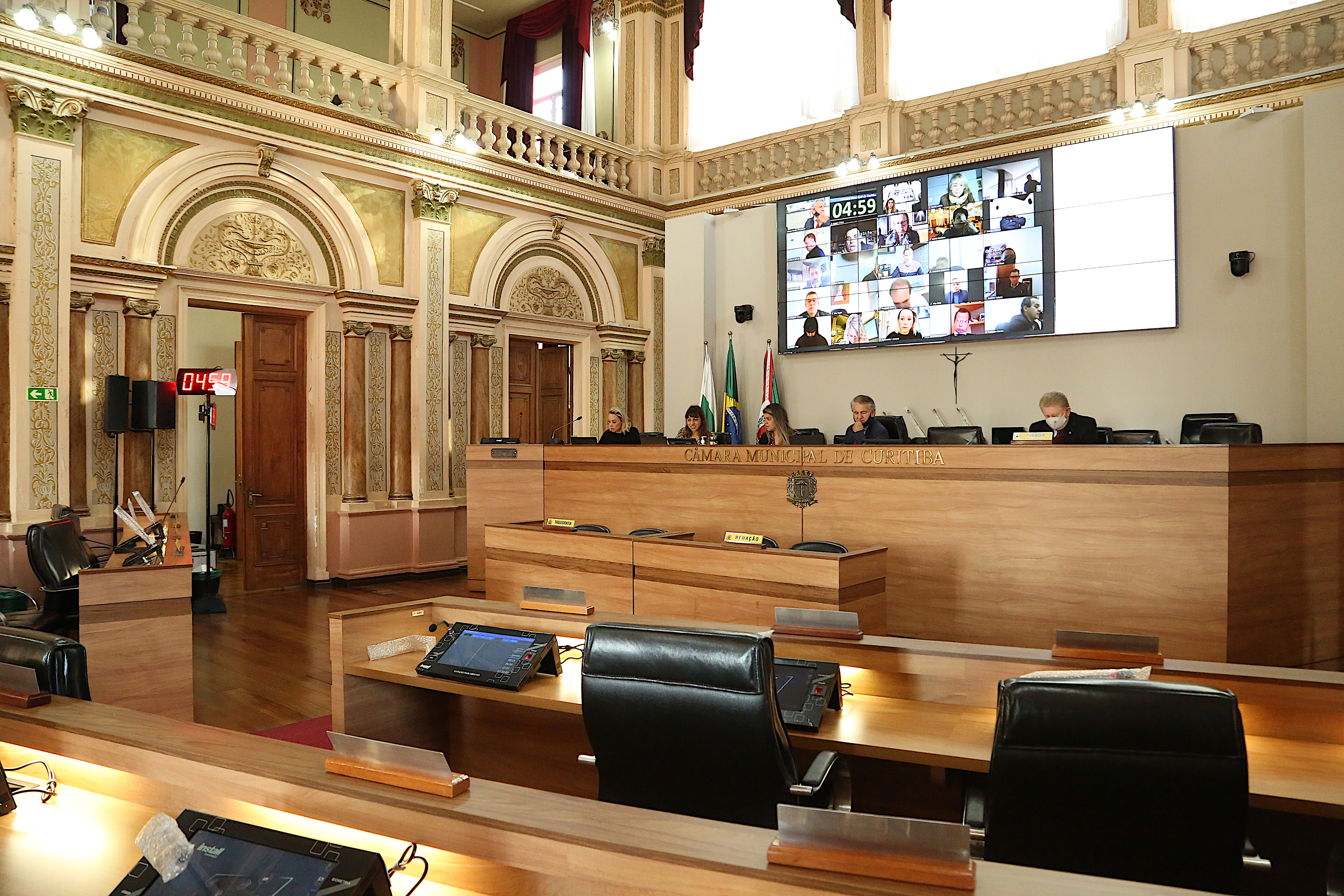 Vereadores acatam 34 indicações à Prefeitura de Curitiba