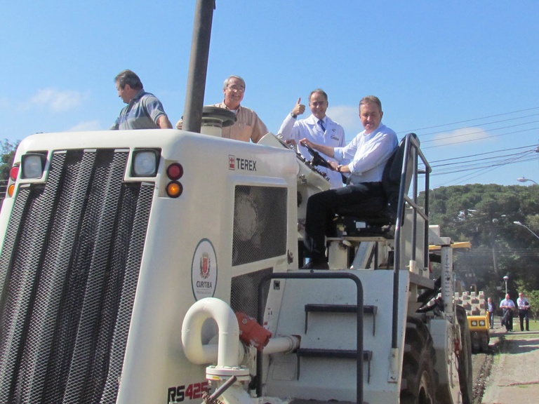 Vereadores acompanham vistoria de obras 