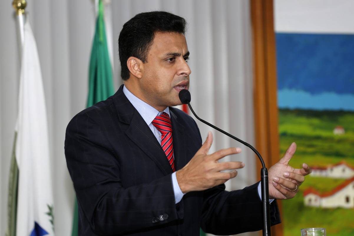 Vereadores adiam votação de três projetos de lei em pauta 