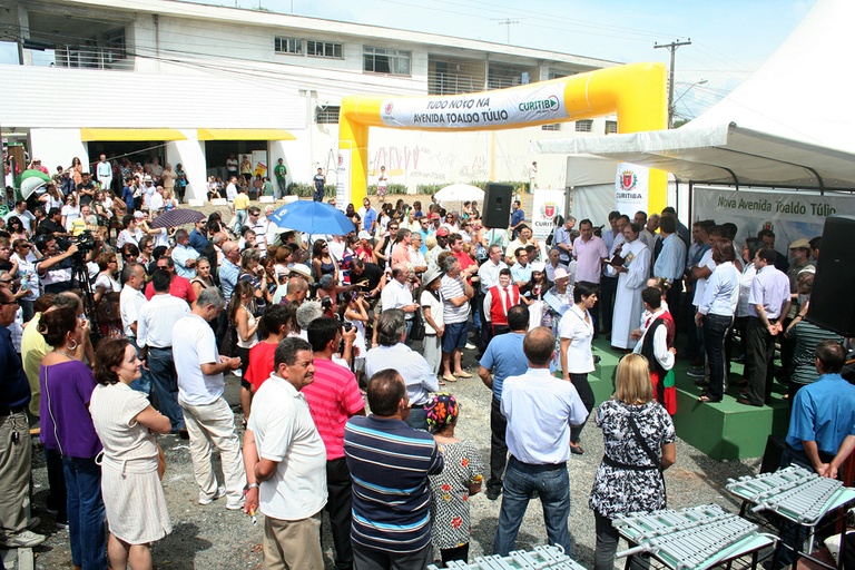 Vereadores agradecem revitalização da Toaldo Túlio