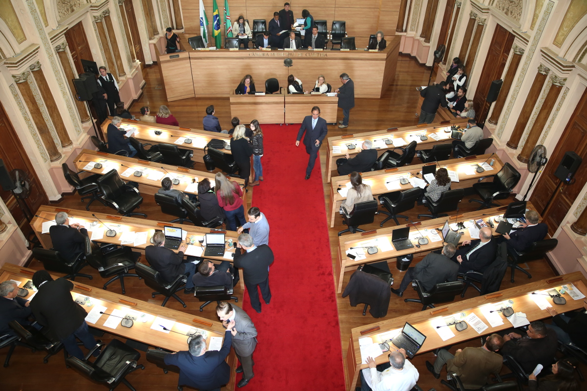 Vereadores aprovam LDO 2017 com orçamento de R$ 8,7 bilhões