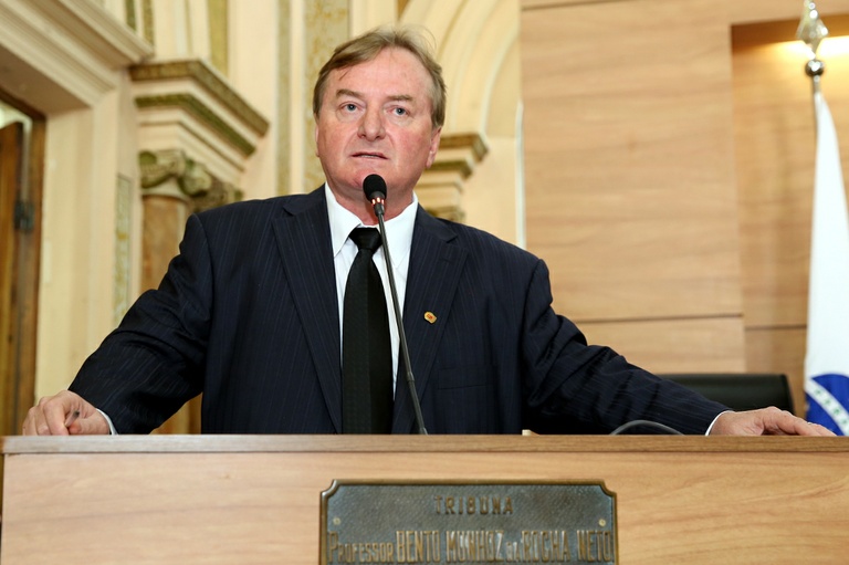 Vereadores aprovam medidas contra violência obstétrica