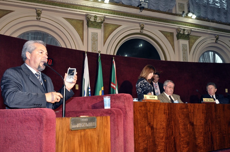 Vereadores aprovam o EstaR eletrônico 